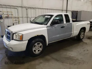 2005 Dodge Dakota SLT with VIN 1D7HW42N95S212320, listed as a Copart auction lot 44769025 with 115,195 mi miles and Non Repairable. Bid and sale history available at carsss.com. Image 1.