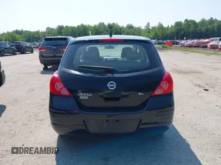 2008 Nissan Versa S z VIN 3N1BC13E08L354454, wystawiony jako IAAI lot #42441312 z przebiegiem 126 988 mil mil oraz . Historia ofert i sprzedaży dostępna na DreamBid. Obrazek 15.