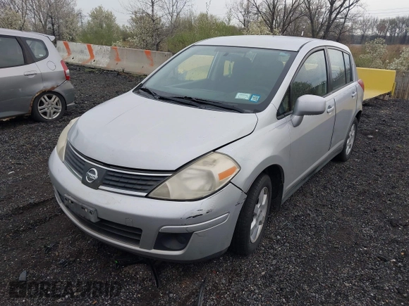 2008 Nissan Versa 1.8 S with VIN 3N1BC13EX8L369608, listed as a IAAI auction lot 42046943 with 133,826 mi miles. Bid and sale history available at carsss.com. Image 2.