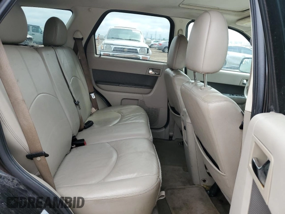 2011 Mercury Mariner с VIN 4M2CN9BG1BKJ06357, выставлен на аукционе Copart как лот 59747815 с пробегом 170 730 миль миль и Списание • Salvage title. История ставок и продаж доступна на DreamBid. Изображение 10.