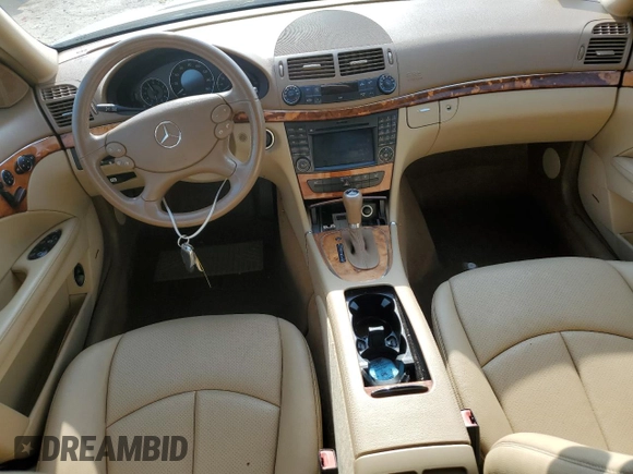 2009 Mercedes-Benz E 350 with VIN WDBUH87X39B380687, listed as a Copart auction lot 60220835 with Not provided miles and Salvage title. Bid and sale history available at DreamBid. Image 8.