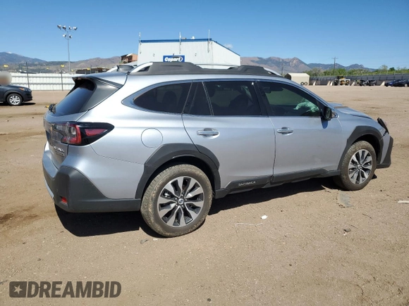 2024 Subaru Outback Touring XT with VIN 4S4BTGPDXR3293818, listed as a Copart auction lot 56720365 with 17,065 mi miles and Clean title. Bid and sale history available at DreamBid. Image 3.