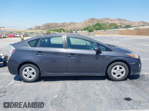 2011 Toyota Prius I z VIN JTDKN3DU9B1424881, wystawiony jako IAAI lot #42462141 z przebiegiem 184 611 mil mil oraz . Historia ofert i sprzedaży dostępna na DreamBid. Obrazek 13.