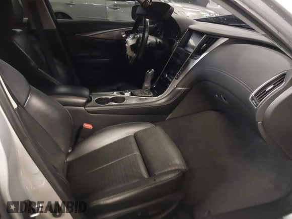 2019 Infiniti Q50 Luxe с VIN JN1EV7AR9KM557632, выставлен на аукционе IAAI как лот 41586335 с пробегом 55 886 миль миль и . История ставок и продаж доступна на DreamBid. Изображение 5.