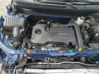 2021 Chevrolet Equinox Premier с VIN 2GNAXNEV7M6146689, выставлен на аукционе Copart как лот 64985155 с пробегом 31 140 миль миль и Списание • Salvage title. История ставок и продаж доступна на DreamBid. Изображение 17.