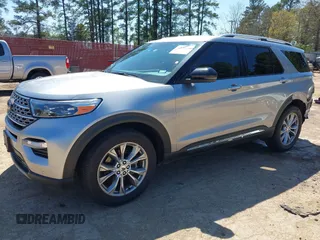 2021 Ford Explorer Limited with VIN 1FMSK8FHXMGA88644, listed as a IAAI auction lot 41833022 with 123,054 mi miles. Bid and sale history available at carsss.com. Image 18.
