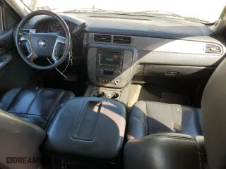 2007 Chevrolet Avalanche LTZ with VIN 3GNFK12387G313473, listed as a Copart auction lot 53617545 with 457,533 mi miles and Clean Title. Bid and sale history available at carsss.com. Image 8.