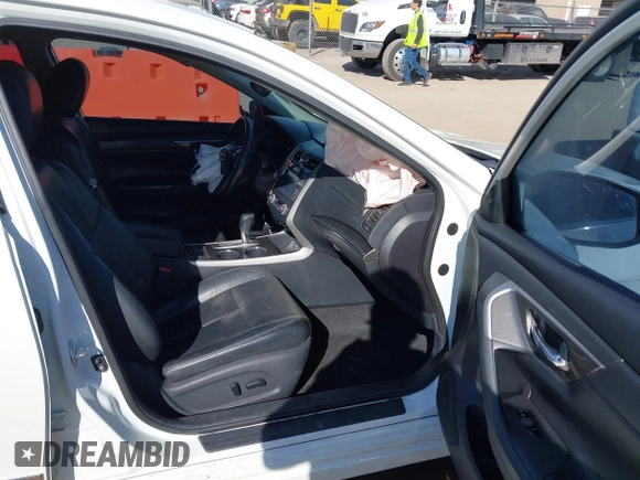 2015 Nissan Altima SL with VIN 1N4AL3AP8FN354133, listed as a IAAI auction lot 41669094 with 215,905 mi miles and . Bid and sale history available at DreamBid. Image 5.