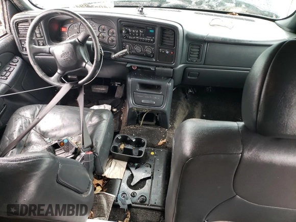 2002 Chevrolet Avalanche with VIN 3GNEK13T72G309949, listed as a Copart auction lot 49253894 with 196,009 mi miles and Salvage Title. Bid and sale history available at DreamBid. Image 8.
