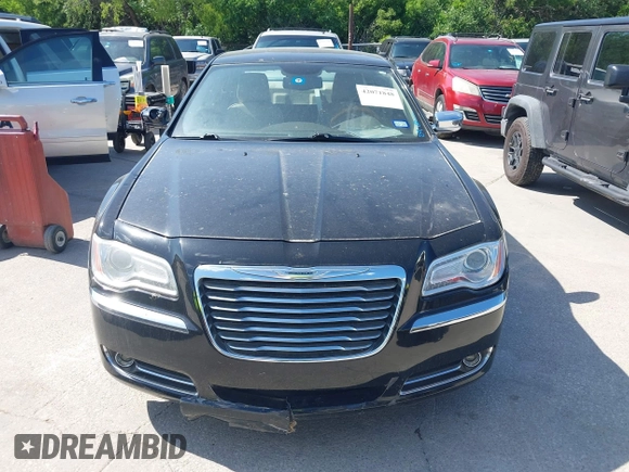 2013 Chrysler 300 with VIN 2C3CCAET5DH650221, listed as a IAAI auction lot 42071848 with 1 mi miles. Bid and sale history available at carsss.com. Image 11.