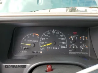 1995 GMC Sierra 1500 z VIN 2GTEK19K3S1511767, wystawiony jako Copart lot #51977295 z przebiegiem 215 667 mil mil oraz Szkody całkowita. Historia ofert i sprzedaży dostępna na DreamBid. Obrazek 9.