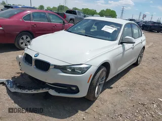 2016 BMW 3 Series 328d z VIN WBA8E5C53GK388412, wystawiony jako IAAI lot #42214089 z przebiegiem 91 678 mil mil oraz . Historia ofert i sprzedaży dostępna na DreamBid. Obrazek 17.