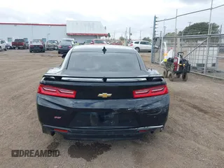 2018 Chevrolet Camaro 2SS with VIN 1G1FH1R70J0186772, listed as a IAAI auction lot 41569033 with Not provided miles and . Bid and sale history available at DreamBid. Image 17.