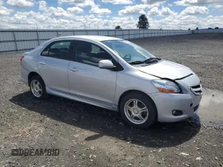 2007 Toyota Yaris with VIN JTDBT903571125580, listed as a Copart auction lot 56263915 with 180,024 mi miles and Clean Title. Bid and sale history available at DreamBid. Image 4.