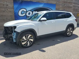 2025 Volkswagen Atlas SE with VIN 1V2WR2CA2SC540398, listed as a Copart auction lot 63229565 with 13,679 mi miles and Clean title. Bid and sale history available at DreamBid. Image 1.