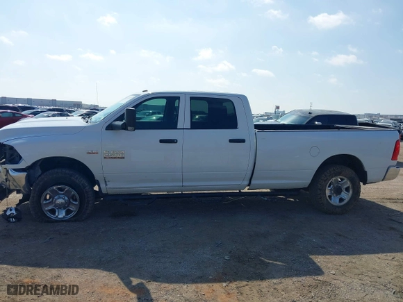 2018 Ram 2500 Tradesman with VIN 3C6UR5HJ1JG358889, listed as a IAAI auction lot 41510313 with 91,019 mi miles. Bid and sale history available at carsss.com. Image 14.