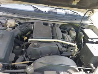 2003 GMC Envoy SLE with VIN 1GKES16S136153880, listed as a IAAI auction lot 42009798 with 289,208 mi miles and . Bid and sale history available at DreamBid. Image 10.