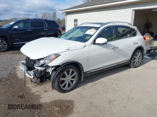 2017 Infiniti QX50 with VIN JN1BJ0RR6HM402572, listed as a IAAI auction lot 42045060 with 44,295 mi miles. Bid and sale history available at carsss.com. Image 2.