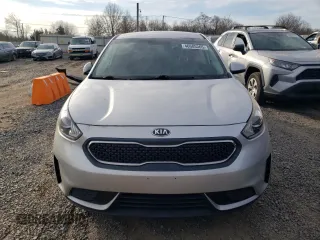 2017 Kia Niro LX with VIN KNDCB3LC4H5036707, listed as a Copart auction lot 46685365 with 181,607 mi miles and Clean Title. Bid and sale history available at carsss.com. Image 5.