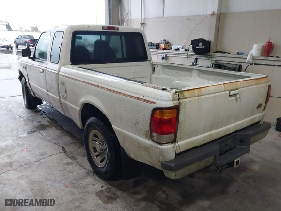 1998 Ford Ranger XL with VIN 1FTYR14U5WPB51623, listed as a IAAI auction lot 41460208 with 177,269 mi miles. Bid and sale history available at carsss.com. Image 3.