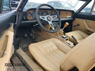 1982 FIAT 124 Spider z VIN ZFAAS00B0C5003902, wystawiony jako Copart lot #51425625 z przebiegiem 77 842 mil mil oraz Szkoda całkowita • Salvage title. Historia ofert i sprzedaży dostępna na DreamBid. Obrazek 8.
