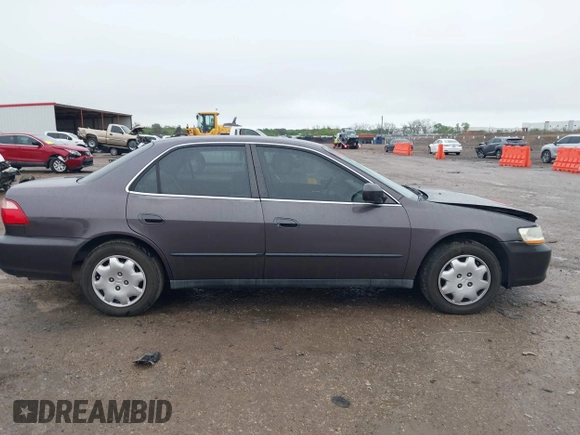 1999 Honda Accord LX with VIN 1HGCG5647XA154131, listed as a IAAI auction lot 41962701 with 126,673 mi miles and . Bid and sale history available at DreamBid. Image 13.