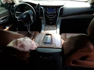 2015 Cadillac Escalade Premium with VIN 1GYS4NKJXFR506546, listed as a Copart auction lot 68776143 with 113,139 mi miles. Bid and sale history available at carsss.com. Image 8.