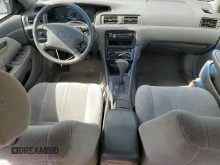 2001 Toyota Camry CE with VIN 4T1BG22K51U813533, listed as a Copart auction lot 53933705 with 200,769 mi miles and Salvage Title. Bid and sale history available at carsss.com. Image 8.