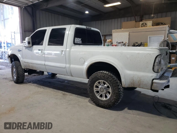 2006 Ford F-350 XL with VIN 1FTWW31P76EC06434, listed as a Copart auction lot 88783425 with 256,189 mi miles and Salvage Title. Bid and sale history available at DreamBid. Image 2.