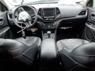 2019 Jeep Cherokee Limited with VIN 1C4PJMDX6KD140155, listed as a Copart auction lot 61050475 with Not provided miles and Salvage title. Bid and sale history available at DreamBid. Image 8.