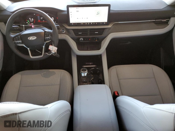 2025 Ford Explorer Platinum with VIN 1FMWK8HC8SGA15336, listed as a Copart auction lot 86760074 with 3,015 mi miles and Salvage title. Bid and sale history available at DreamBid. Image 8.