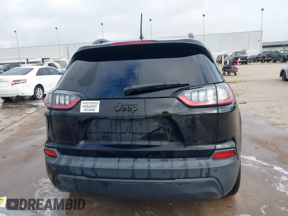 2020 Jeep Cherokee Latitude Plus with VIN 1C4PJLLB8LD611093, listed as a IAAI auction lot 41498284 with 27,613 mi miles. Bid and sale history available at carsss.com. Image 17.