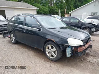 2009 Volkswagen Jetta SE с VIN 3VWTM71K49M300125, выставлен на аукционе IAAI как лот 42365254 с пробегом 201 454 миль миль и . История ставок и продаж доступна на DreamBid. Изображение 1.