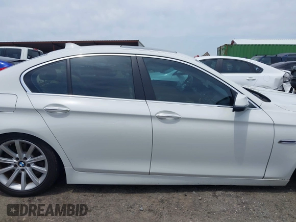 2014 BMW 5 Series 535i with VIN WBA5B1C59ED479075, listed as a IAAI auction lot 42331693 with 60,530 mi miles and . Bid and sale history available at DreamBid. Image 13.