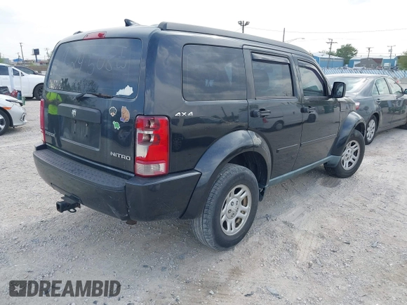 2011 Dodge Nitro SE with VIN 1D4PU2GK8BW599237, listed as a IAAI auction lot 42287742 with 176,187 mi miles and . Bid and sale history available at DreamBid. Image 4.