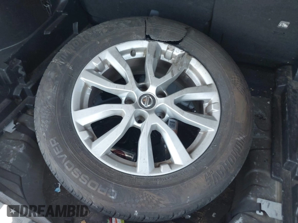 2019 Nissan Rogue SV with VIN KNMAT2MT8KP506083, listed as a IAAI auction lot 41965304 with 99,872 mi miles and . Bid and sale history available at DreamBid. Image 12.