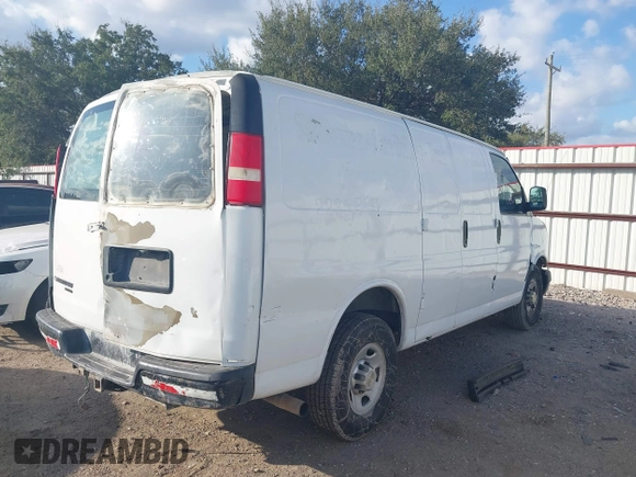 2013 Chevrolet Express Cargo with VIN 1GCWGFBA6D1185850, listed as a IAAI auction lot 40965967 with 165,641 mi miles and . Bid and sale history available at DreamBid. Image 4.