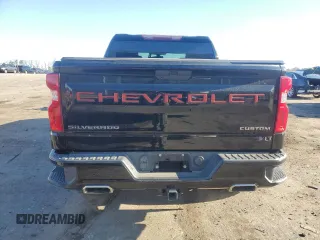 2020 Chevrolet Silverado 1500 Custom Trail Boss with VIN 1GCPYCEF5LZ104103, listed as a Copart auction lot 49333805 with 43,141 mi miles and Salvage Title. Bid and sale history available at DreamBid. Image 6.