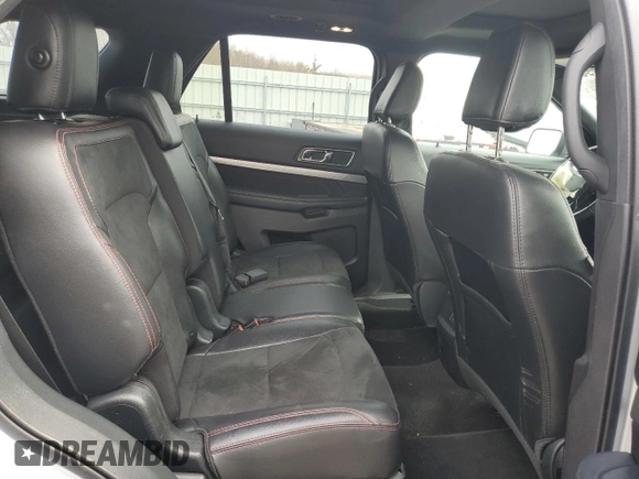 2019 Ford Explorer XLT с VIN 1FM5K8DH3KGA67194, выставлен на аукционе Copart как лот 49890595 с пробегом 54 391 миль миль и Списание • Salvage title. История ставок и продаж доступна на DreamBid. Изображение 11.