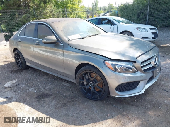 2015 Mercedes-Benz C 300 Luxury with VIN 55SWF4KB0FU049853, listed as a IAAI auction lot 42728304 with 70,533 mi miles and . Bid and sale history available at DreamBid. Image 1.
