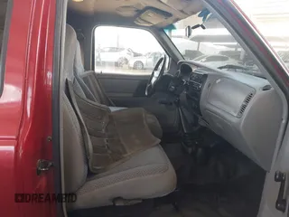 1999 Ford Ranger XL с VIN 1FTYR14V0XPB13677, выставлен на аукционе IAAI как лот 42048177 с пробегом 106 498 миль миль и . История ставок и продаж доступна на DreamBid. Изображение 5.
