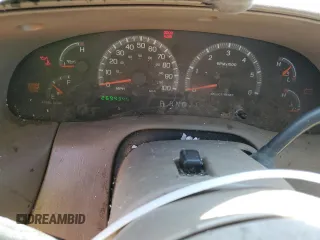 2002 Ford F-150 XLT with VIN 1FTRW08L82KE32539, listed as a Copart auction lot 51017735 with 269,434 mi miles and Salvage Title. Bid and sale history available at carsss.com. Image 9.