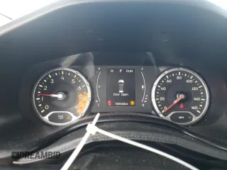2017 Jeep Renegade Sport z VIN ZACCJBAB5HPG59588, wystawiony jako Copart lot #56972645 z przebiegiem 104 442 mil mil oraz Szkoda całkowita • Salvage title. Historia ofert i sprzedaży dostępna na DreamBid. Obrazek 9.