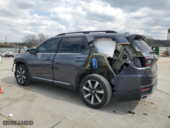 2024 Honda Pilot Touring with VIN 5FNYG1H71RB036980, listed as a Copart auction lot 47827115 with 5,646 mi miles and Salvage Title. Bid and sale history available at carsss.com. Image 2.