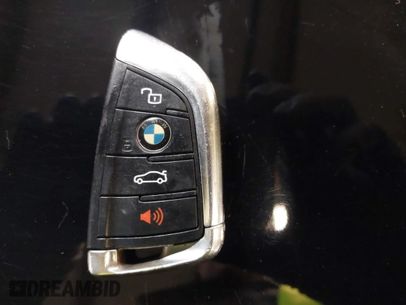 2020 BMW 3 Series 330i xDrive with VIN 3MW5R7J08L8B10398, listed as a IAAI auction lot 41854095 with 89,319 mi miles and . Bid and sale history available at DreamBid. Image 11.