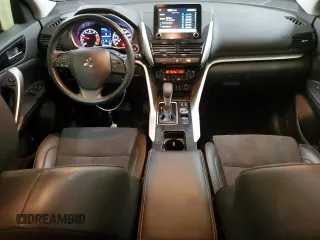 2022 Mitsubishi Eclipse Cross SE z VIN JA4ATWAA0NZ002477, wystawiony jako Copart lot #52384025 z przebiegiem 102 441 mil mil oraz Szkoda całkowita • Salvage title. Historia ofert i sprzedaży dostępna na DreamBid. Obrazek 8.