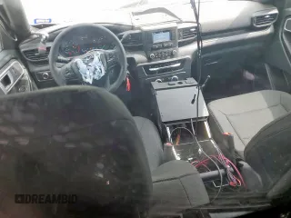 2023 Ford Police Interceptor Utility z VIN 1FM5K8AB5PGC17264, wystawiony jako Copart lot #57790225 z przebiegiem 457 mil mil oraz Tytuł czysty. Historia ofert i sprzedaży dostępna na DreamBid. Obrazek 8.