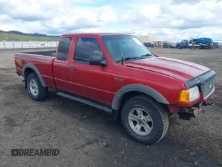 2002 Ford Ranger XL Fleet with VIN 1FTZR45E02PA79642, listed as a IAAI auction lot 41778538 with 211,139 mi miles. Bid and sale history available at carsss.com. Image 1.
