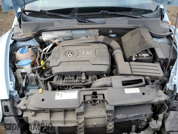 2014 Volkswagen Beetle Turbo R-Line with VIN 3VWVT7AT5EM635862, listed as a Copart auction lot 43500865 with 58,412 mi miles and Salvage Title. Bid and sale history available at DreamBid. Image 11.