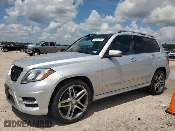 2013 Mercedes-Benz GLK 350 with VIN WDCGG5HB5DG053636, listed as a Copart auction lot 65253204 with 101,618 mi miles and Salvage Title. Bid and sale history available at DreamBid. Image 1.
